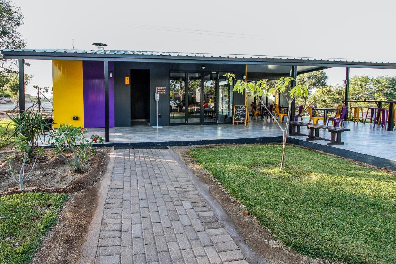 SleepOver Beitbridge Musina Exterior foto